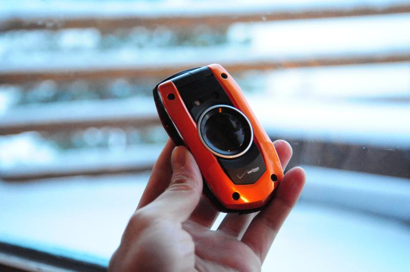 Illustration for article titled Casio Verizon Boulder G'zOne Waterproof Cellphone: Snowmodo Review